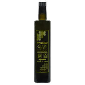 d'huile d'olive haut de gamme, produite à partir d'une première extraction à froid à partir d'oliviers millénaires qui poussent dans les plaines préservées du Parc ​ naturel de la Sierra de las Nieves
